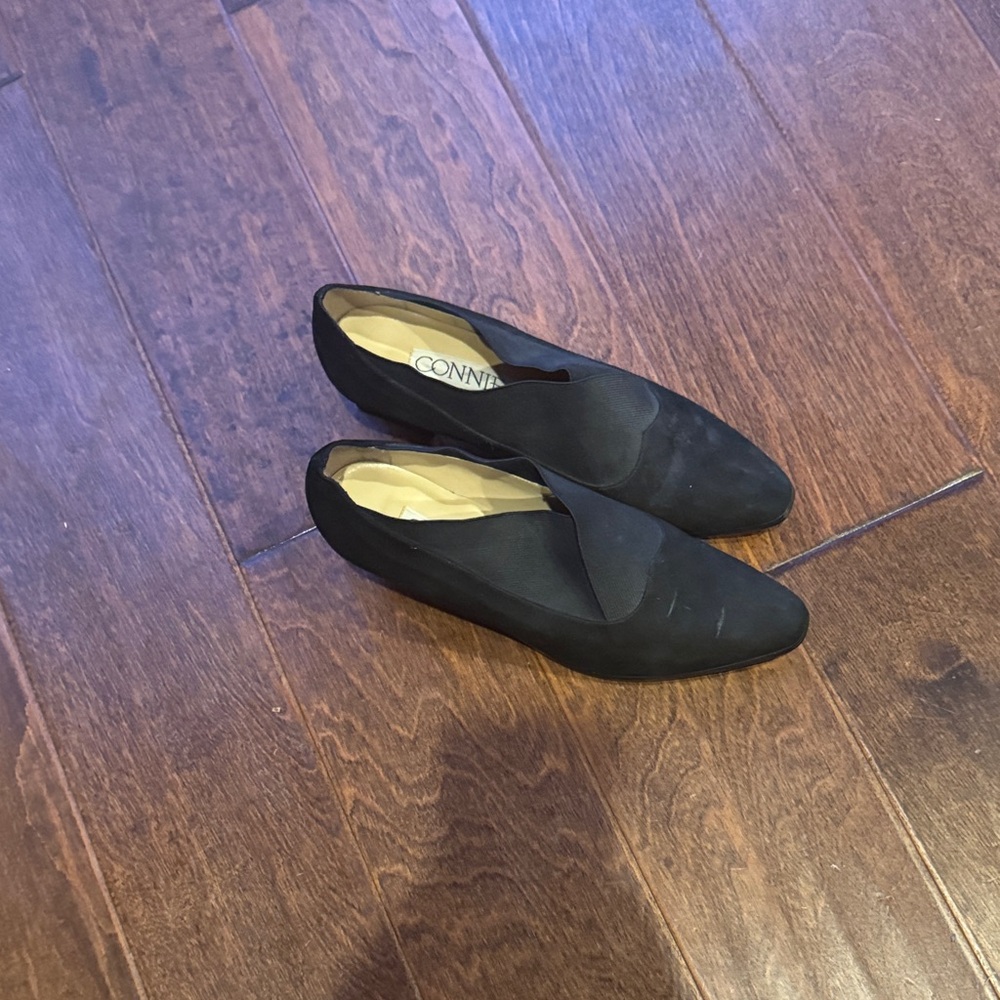 Connie size 8 N  Black  heels